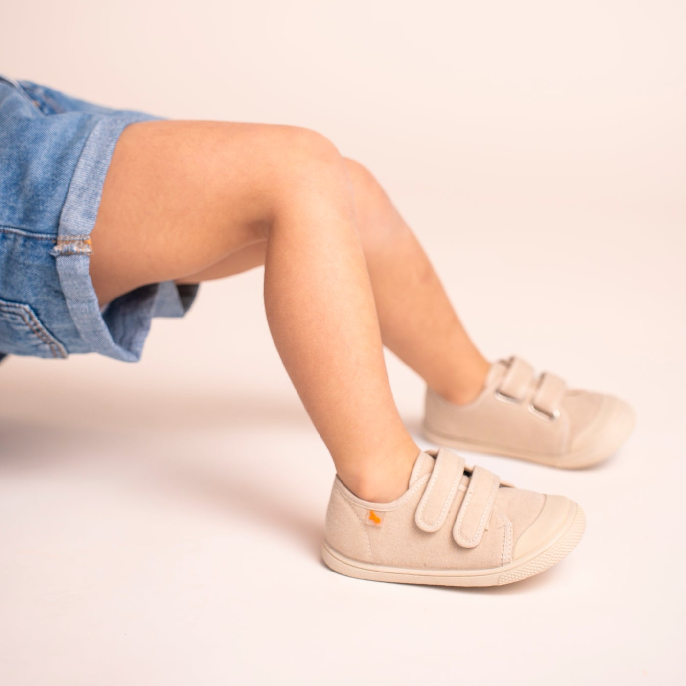 ZAPATILLAS DE LONA - BEIG