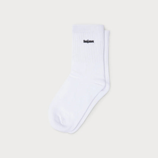 Single White Essential Black